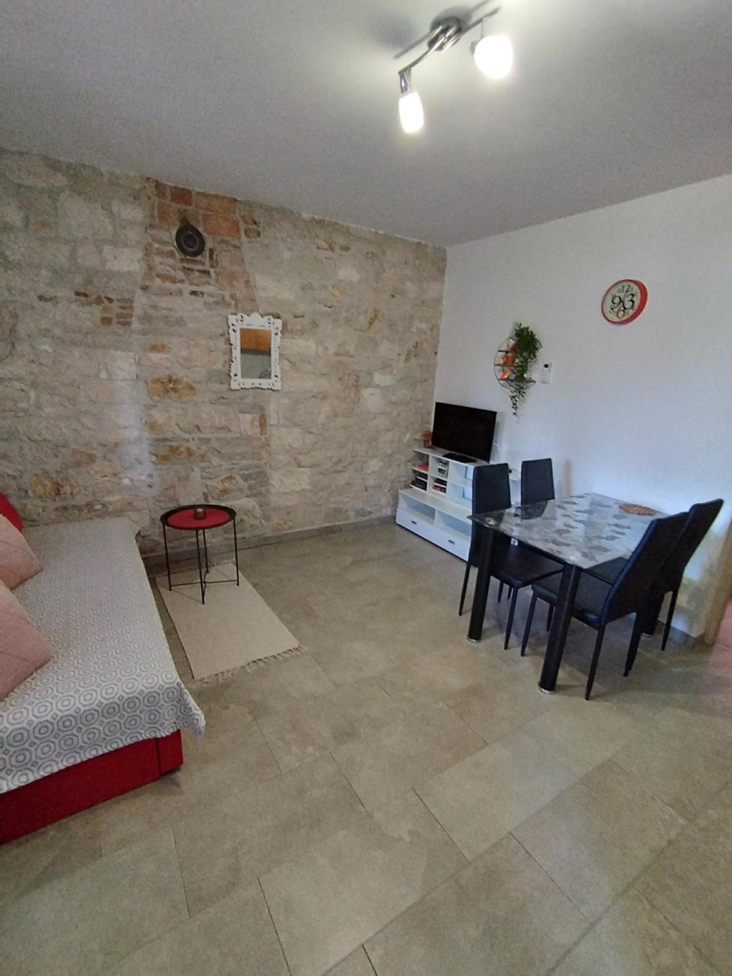Apartmani Memic 100 M Do Plaze, Apartments Memic Only 100M From Beach Poreč Eksteriør bilde