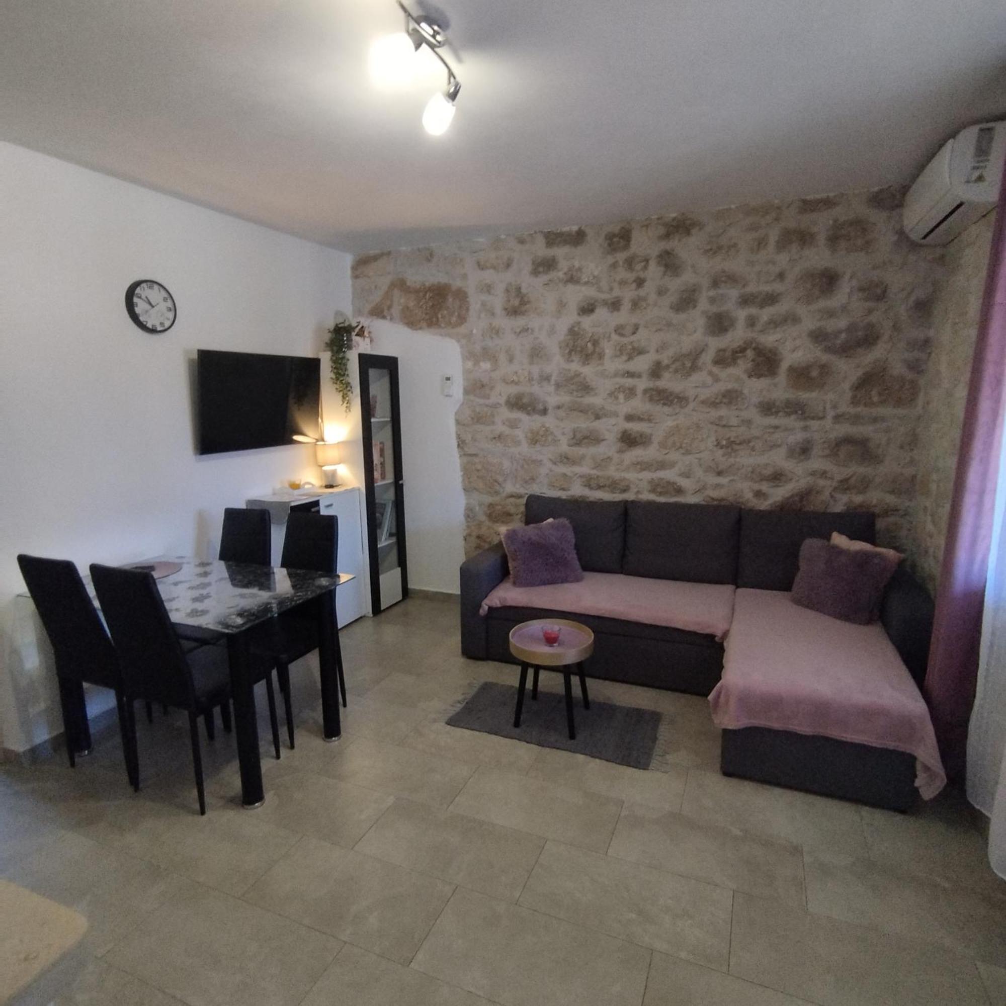 Apartmani Memic 100 M Do Plaze, Apartments Memic Only 100M From Beach Poreč Eksteriør bilde