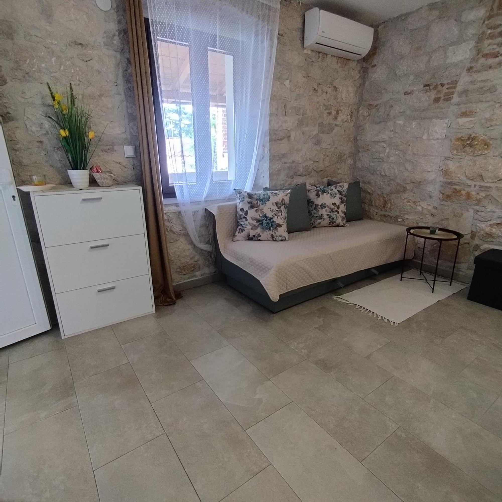 Apartmani Memic 100 M Do Plaze, Apartments Memic Only 100M From Beach Poreč Eksteriør bilde